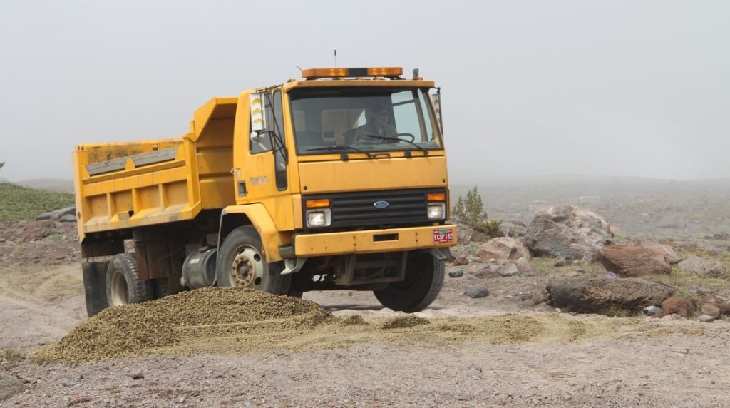 Apa Saja Jenis-Jenis Karoseri Dump Truck