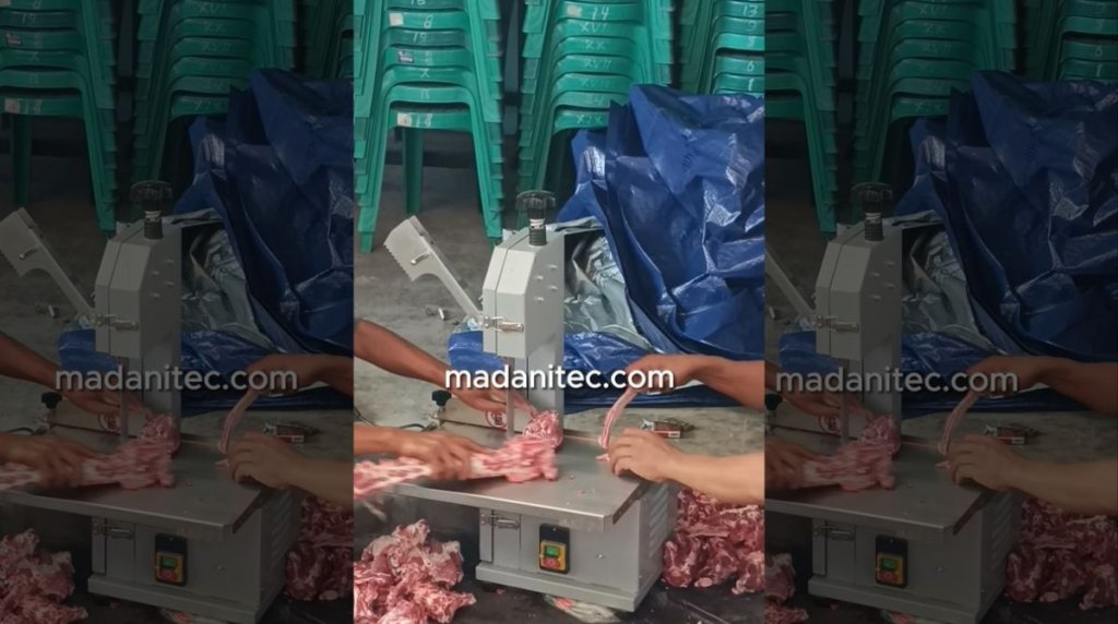 Jual Bone Saw Yogyakarta - Mesin Pemotong Tulang & Daging Beku Pemotongan Daging Beku dengan Bone Saw